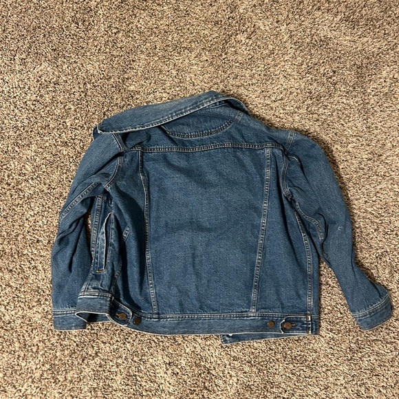 Casual Pointe Jean Jacket - Picture 3 of 3